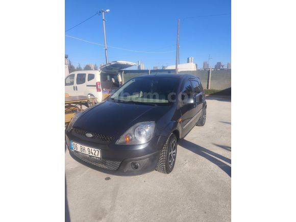 Sahibinden Ford Fiesta 1.4 TDCi Comfort 2007 Model  274.000 km Füme