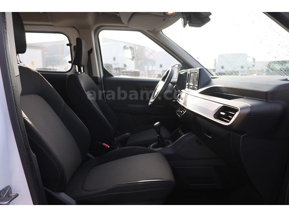 BÜYÜKSOYLU BEYSOY'DAN 2024 TOURNEO COURIER TREND 1.5 100 HP