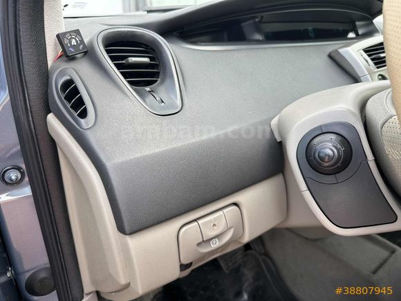 ENES MOTORS / RENAULT SCENİC OTOMATİK 162.000KM !!!