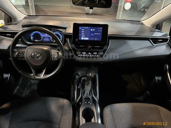 ENES MOTORS / 2023 TOYOTA COROLLA 1.5 DREAM MULTİDRİVE