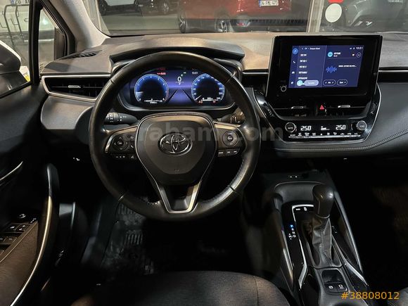 ENES MOTORS / 2023 TOYOTA COROLLA 1.5 DREAM MULTİDRİVE