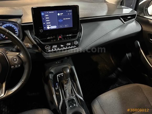 ENES MOTORS / 2023 TOYOTA COROLLA 1.5 DREAM MULTİDRİVE