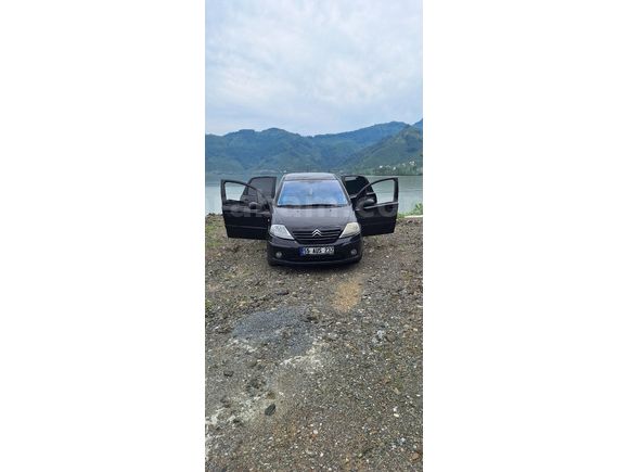 CAM TAVANLI DÜŞÜK KM GELEN ALIR
