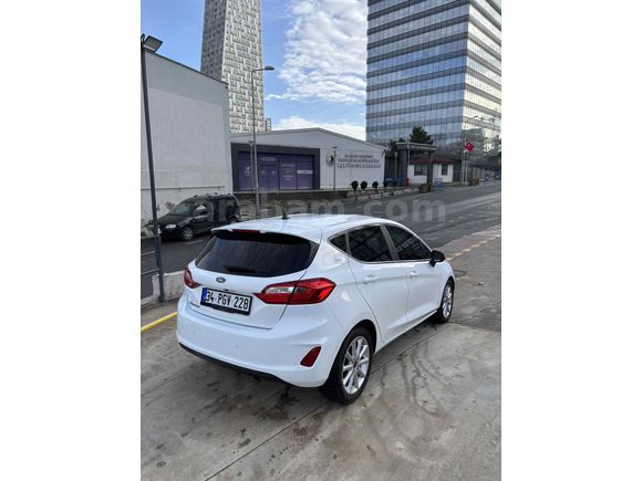 Sahibinden Ford Fiesta 1.0 Titanium 2017 Model İstanbul