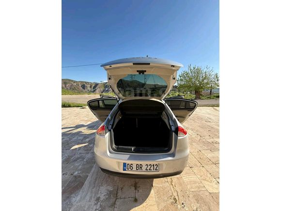 Sahibinden Renault Laguna 1.5 dCi Privilege 2009 Model
