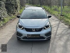 TOPUZ MOTORS'DAN 2025 HONDA JAZZ 1.5 HYBRiD CROSSTAR SIFIR GİBİ