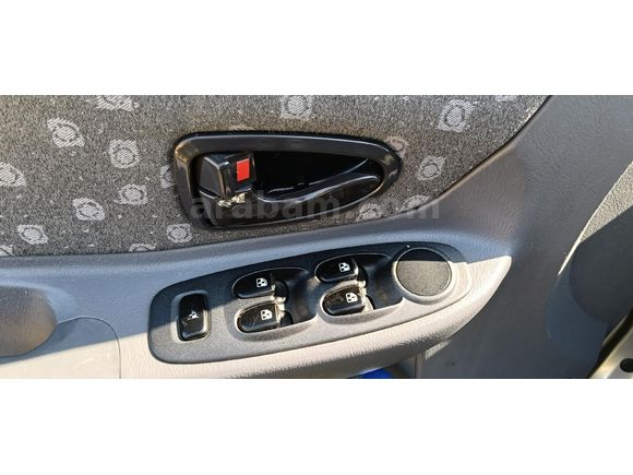 Sahibinden Hyundai Accent 1.3 Admire 2006 Model