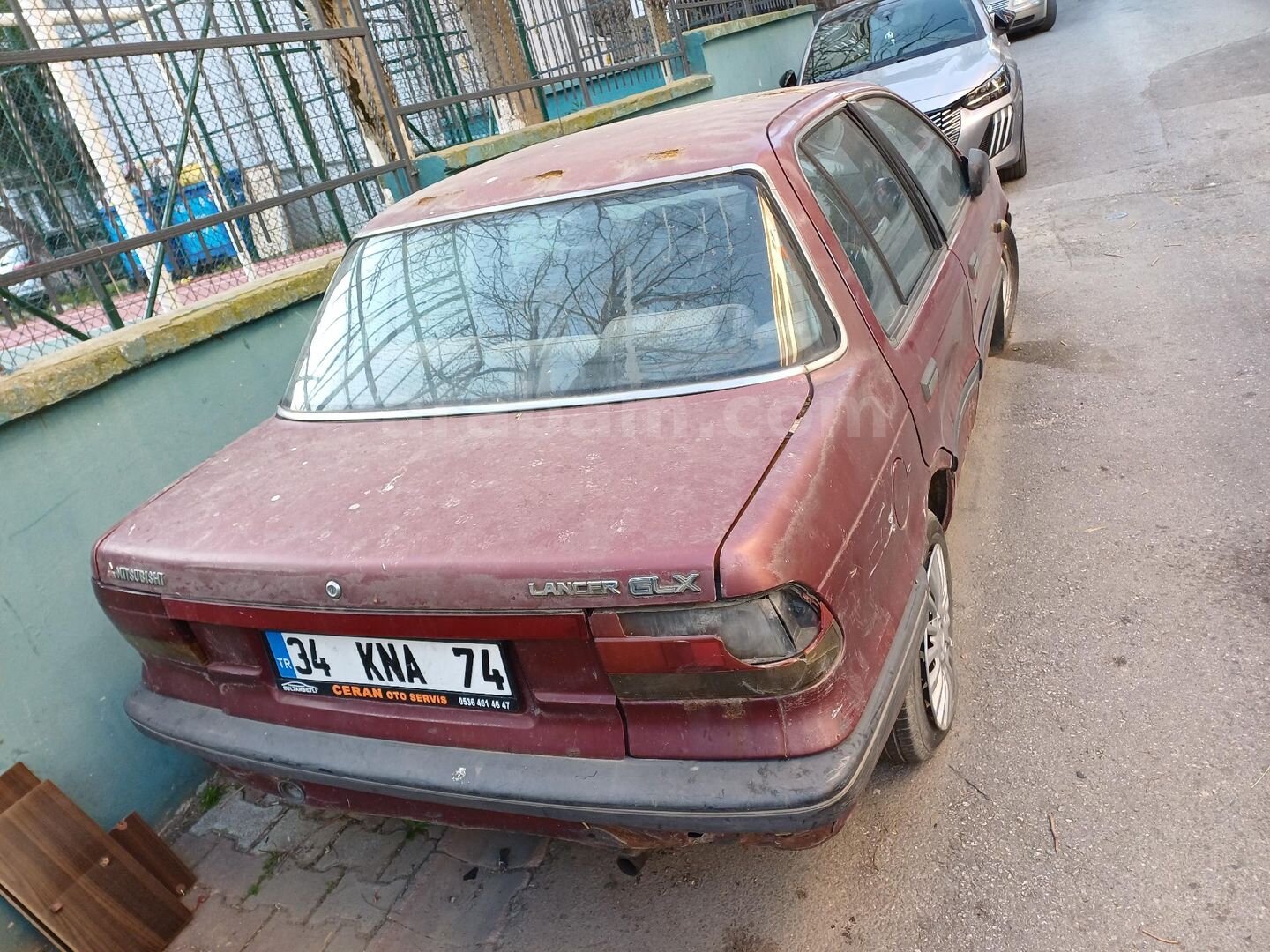 Sahibinden Mitsubishi Lancer 1.5 GLX 1990 Model İstanbul 505.000 km Bordo 3