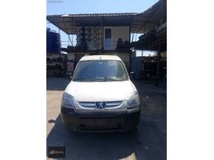 2004 model Peugeot Partner kapı takımı