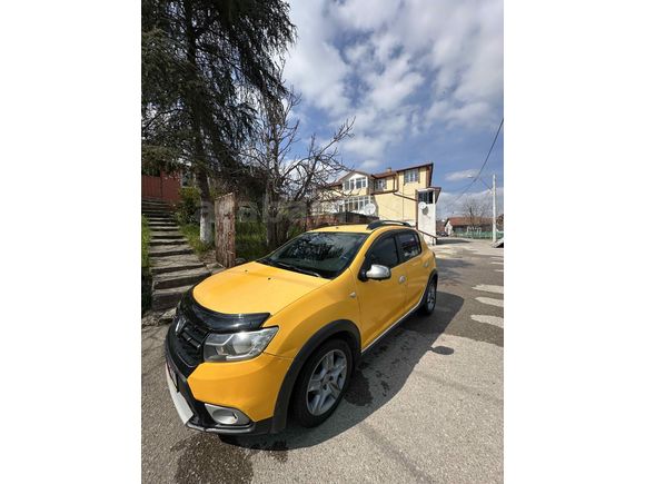 Yeni muayeneli Sahibinden Dacia Sandero 1.5 dCi Stepway 2018 Model 
