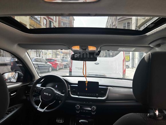 Sahibinden Kia Stonic 1.0 T-GDI Elegance Plus 2024 Model Tekirdağ