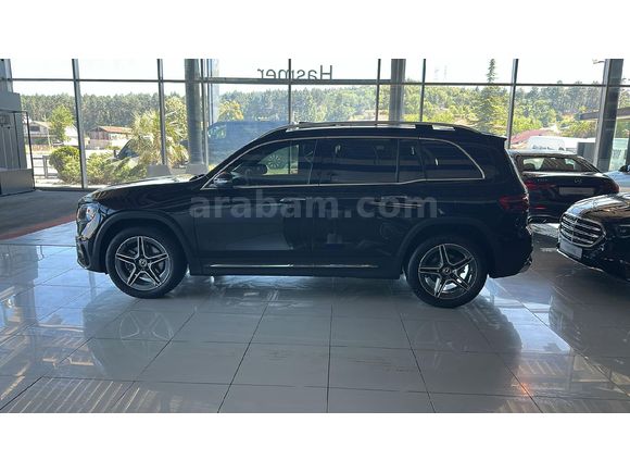Sahibinden Mercedes - Benz GLB 200 AMG 2025 Model