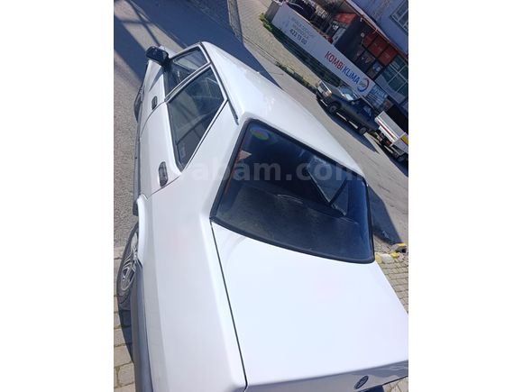 Galeriden Tofaş Şahin 1.6 1998 Model Balıkesir