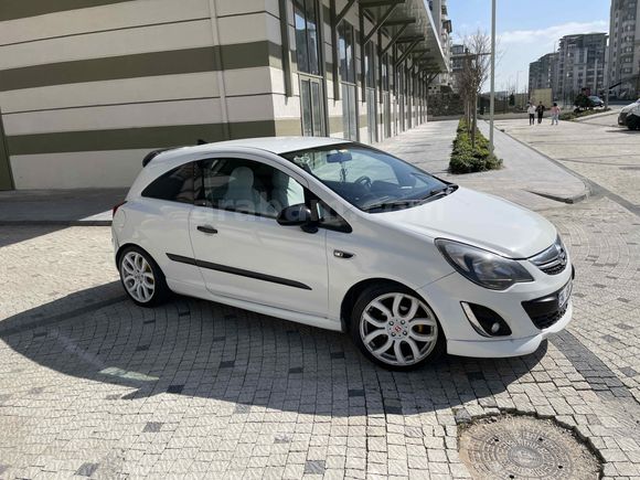 Yeni Muayeneli Opel Corsa 