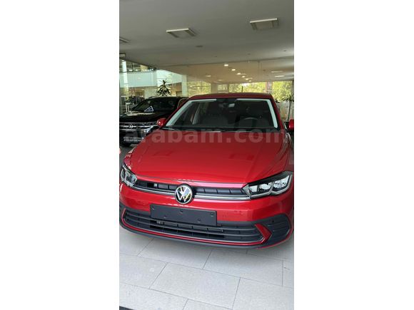 Sahibinden Volkswagen Polo 1.0 Life 2023 Model İstanbul 19.300 km Kırmızı