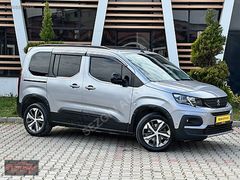2024//RİFTER//GT//CAM TAVAN//HATA//BOYA//TRAMER YOK//44000 KM