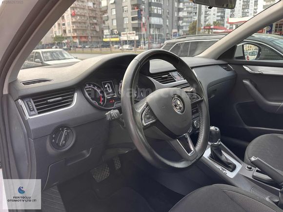 FERİTOĞLU-2018 SKODA OCTAVİA OPTİMAL İLK ELDEN-K.KARTINA 12 AY