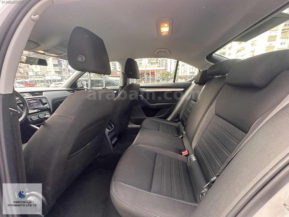 FERİTOĞLU-2018 SKODA OCTAVİA OPTİMAL İLK ELDEN-K.KARTINA 12 AY