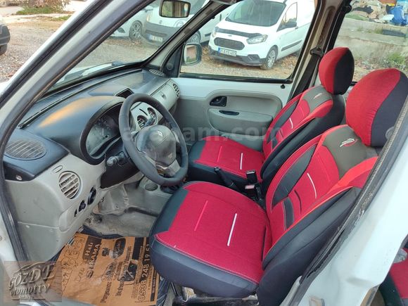 ÇOK TEMİZ KANGOO 1.5 DCİ AUTHENTİQUE