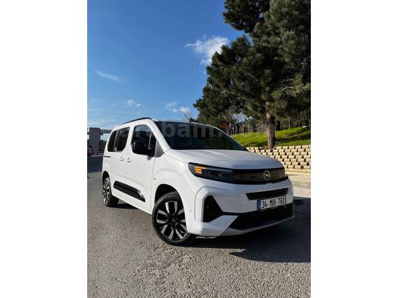 Sahibinden Opel Combo 1.5 CDTI Ultimate 2024 Model  15.000 km Beyaz