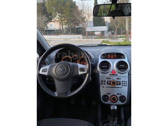 ERDOĞAN OTOMOTİV'DEN - HATASIZ-BOYASIZ - 1.3 CDTİ (DİZEL) - OPEL CORSA 