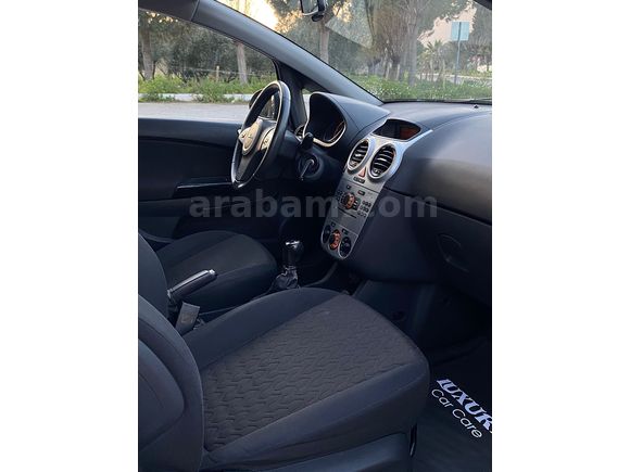 ERDOĞAN OTOMOTİV'DEN - HATASIZ-BOYASIZ - 1.3 CDTİ (DİZEL) - OPEL CORSA 