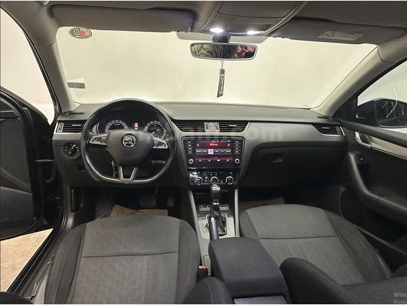 BMD OTOMOTİV 2018 - 183.000 KM STYLE DİZEL - OTOMATİK DOLU PAKET