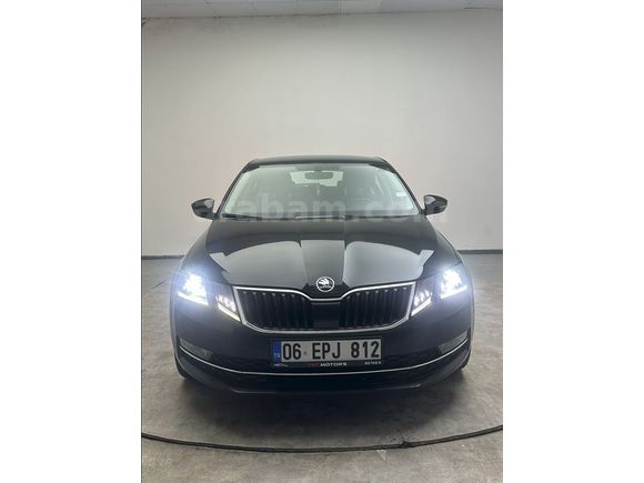 BMD OTOMOTİV 2018 - 183.000 KM STYLE DİZEL - OTOMATİK DOLU PAKET