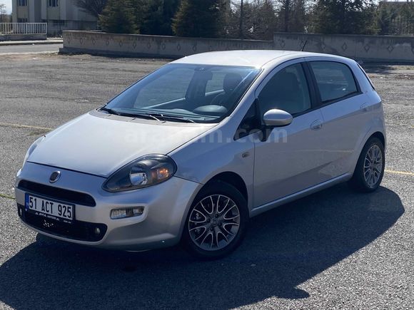 Sahibinden Fiat Punto 1.3 Multijet Lounge 2012 Model Niğde 234.000 km Gri (Gümüş)