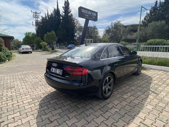 SAHİBİNDEN AUDİ A4 1.8 TFSİ MULTİTRONİC SUNROOFLU 