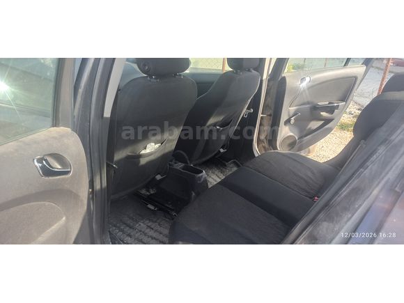 Sahibinden Opel Corsa 1.4 Twinport Active 2013 Model