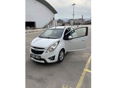Sahibinden Chevrolet Spark 1.2 LT 2012 Model  142.000 km Beyaz En Dolu Paket
