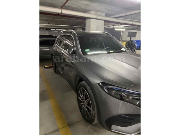Sahibinden Mercedes - Benz EQB 250+ AMG 2024 Model  8.500 km Gri (titanyum)