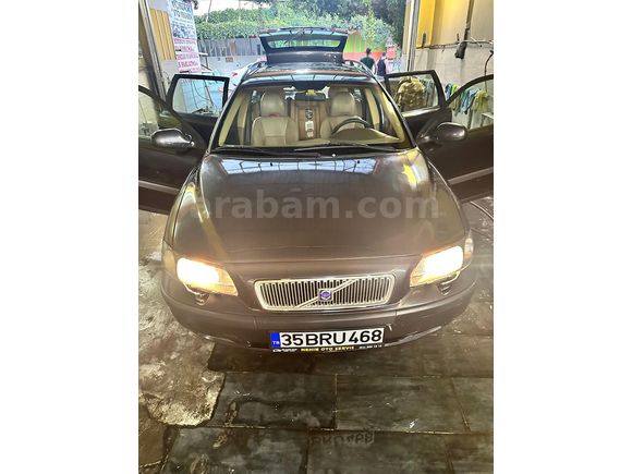 Sahibinden Volvo V70 2.0 T 2000 Model 
