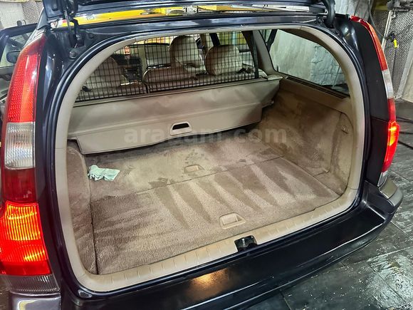 Sahibinden Volvo V70 2.0 T 2000 Model 