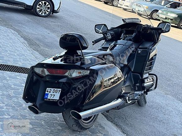 ÖZSAĞLAM'dan 2014 Model Honda Goldwing F6B Bagger 60binde Siyah