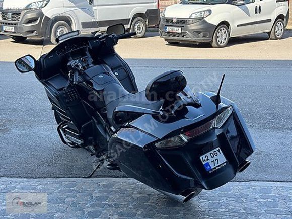 ÖZSAĞLAM'dan 2014 Model Honda Goldwing F6B Bagger 60binde Siyah