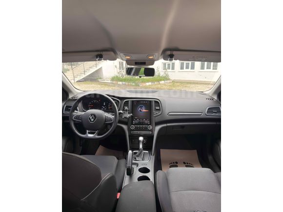 Sahibinden Renault Megane 1.3 TCe Joy 2022 Model 