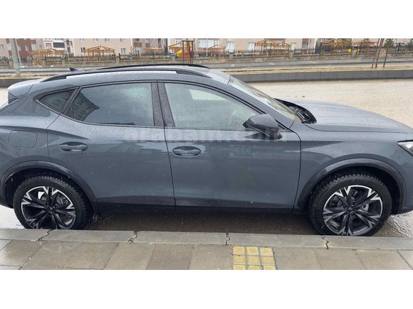 Cupra Formentor 1.5 e-TSI 2024 Model 18.000 km