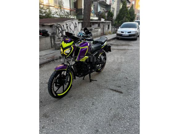 TVS RAYDIR TEMİZ HASARSIZ BAKIMLI  ÇİZİKSİZ AKSESUARLI HİNDİSTAN MEŞELİ  BAKIMLARI  ZAMANINDA YAPILMIŞTIR