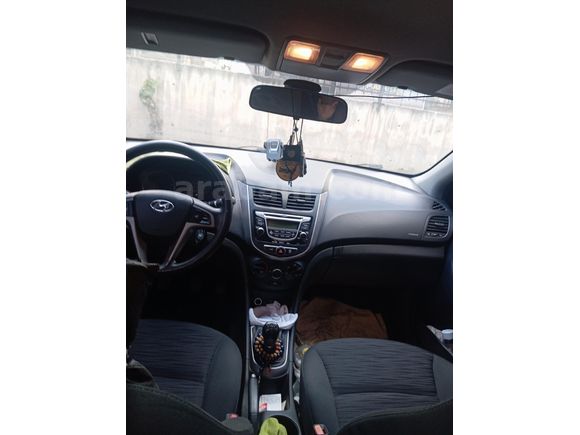Sahibinden Hyundai Accent Blue 1.6 CRDI Mode 2016 Model