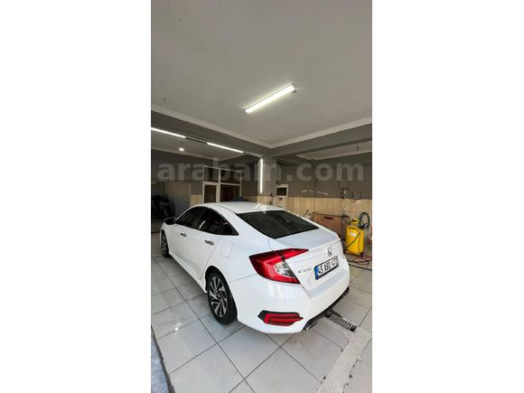 Sahibinden Honda Civic 1.6i VTEC Eco Executive 2018 Model