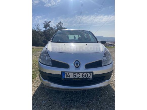Sahibinden Renault Clio 1.5 dCi Authentique 2006 Model  320.000 km Gri (Gümüş)