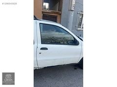 FİAT STRADA SAĞ ÖN KAPI