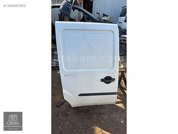 FİAT DOBLO CARGO SAĞ ARKA KAPI