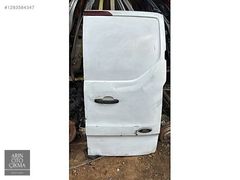 FORD TRANSİT CUSTOM BAGAJ KAPAĞI SAĞ TARAF