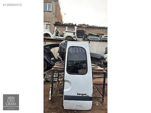 RENAULT KANGOO BAGAJ SAĞ TARAF