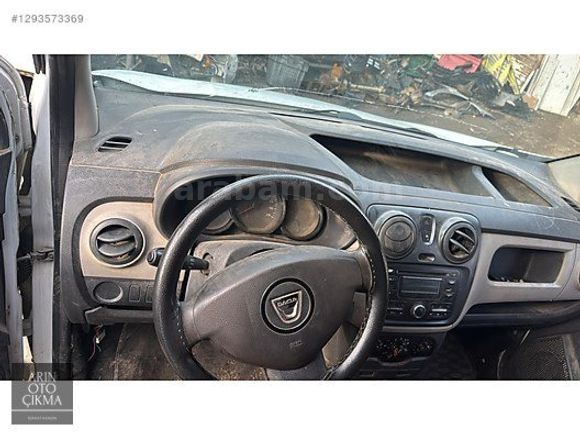 DACIA DOCKER GÖĞÜSLÜK