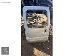 RENAULT KANGO SAĞ ARKA SÜRGÜLÜ KAPI