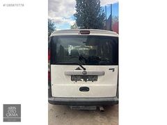 Fiat Doblo bagaj kapağı dolu hatasız çıkma